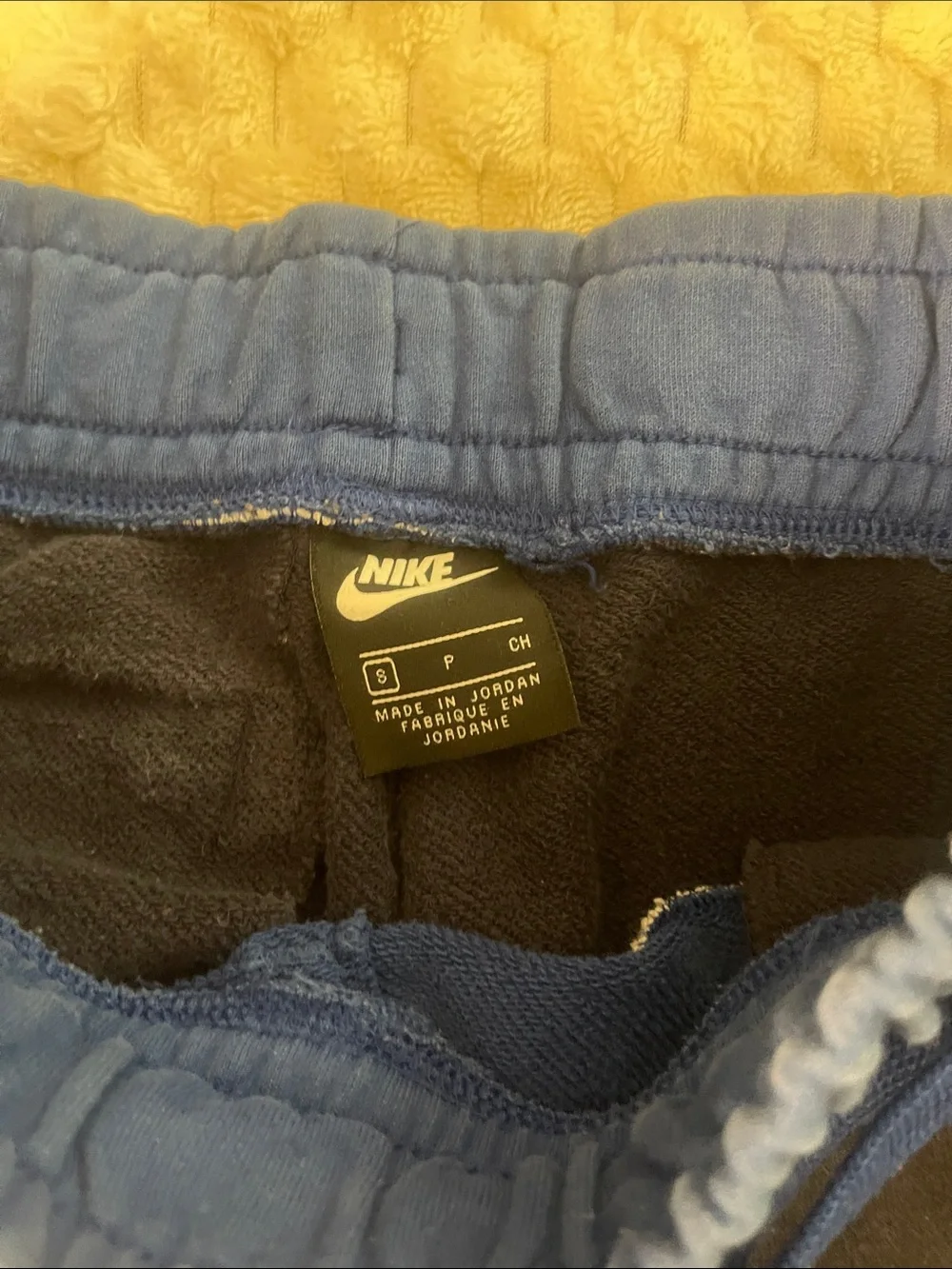 Nike classic swoosh